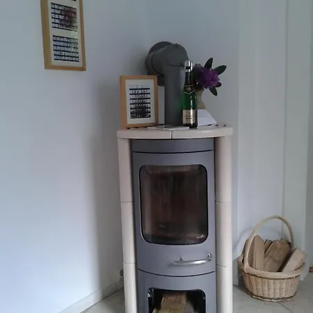 Apartment Xxxxxx *